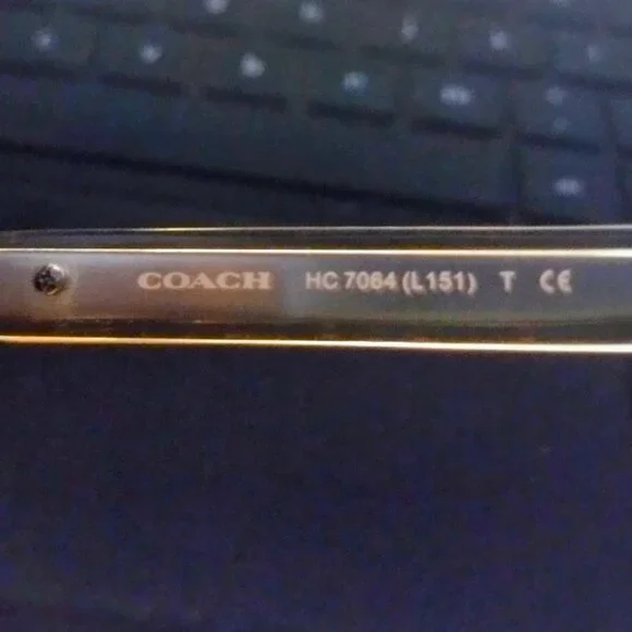 100% Authentic Coach Light Gold (W) Sunglasses (HC7064) - Picture 3 of 3